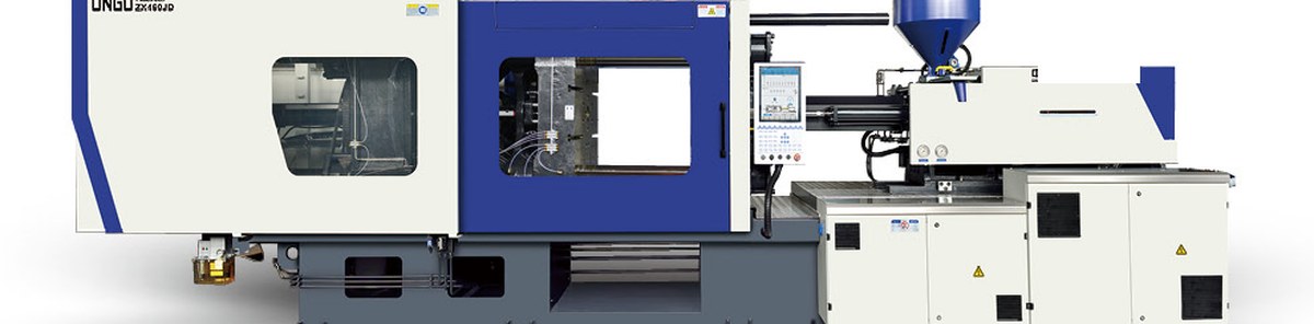 Z Series servo-hydraulic injection molding machine — ZX460JQ, 4,600 kN clamping force, with clamp, injection unit and hopper
